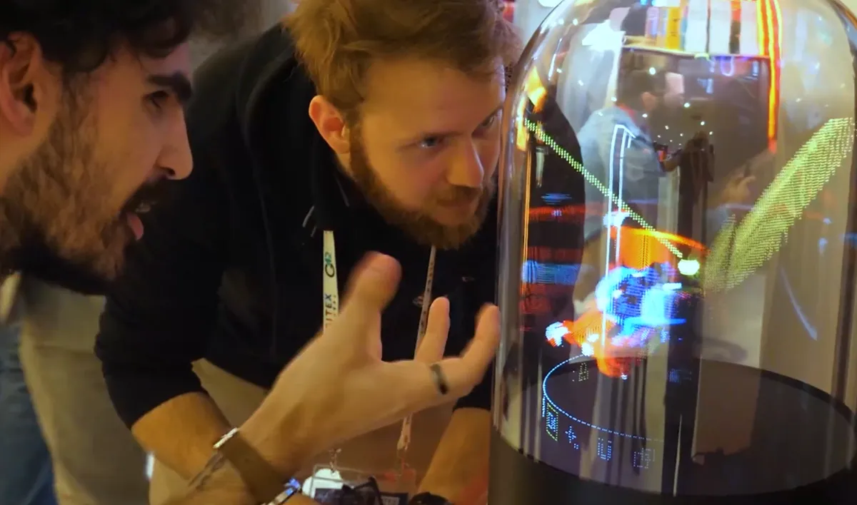 Voxel Photonics